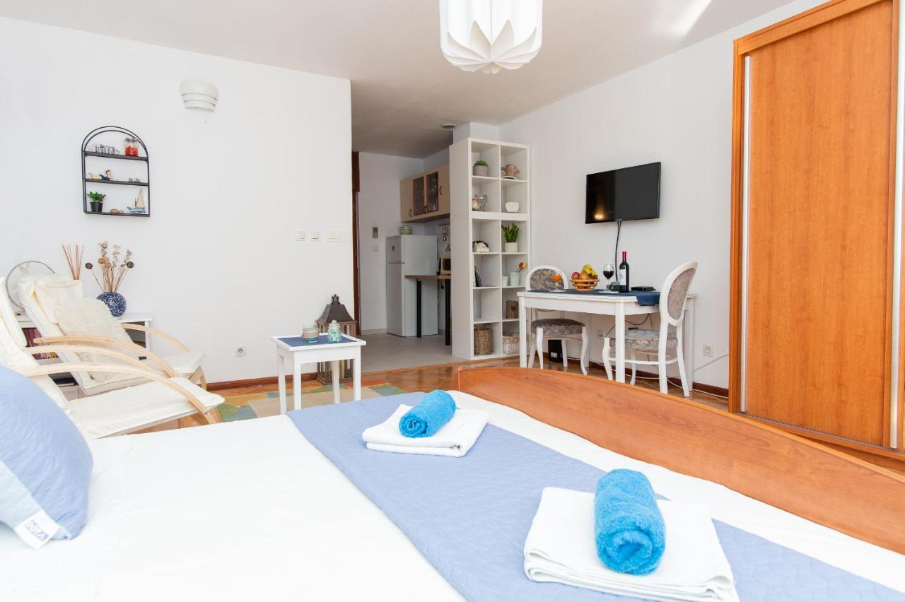 Beautiful Cozy Apartment Jug In Nice Neighbourhood. Split Exterior photo